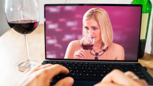 Episode #575 - Virtual Wine Dating, The Covid Loss of Wine Taste Curse and More!